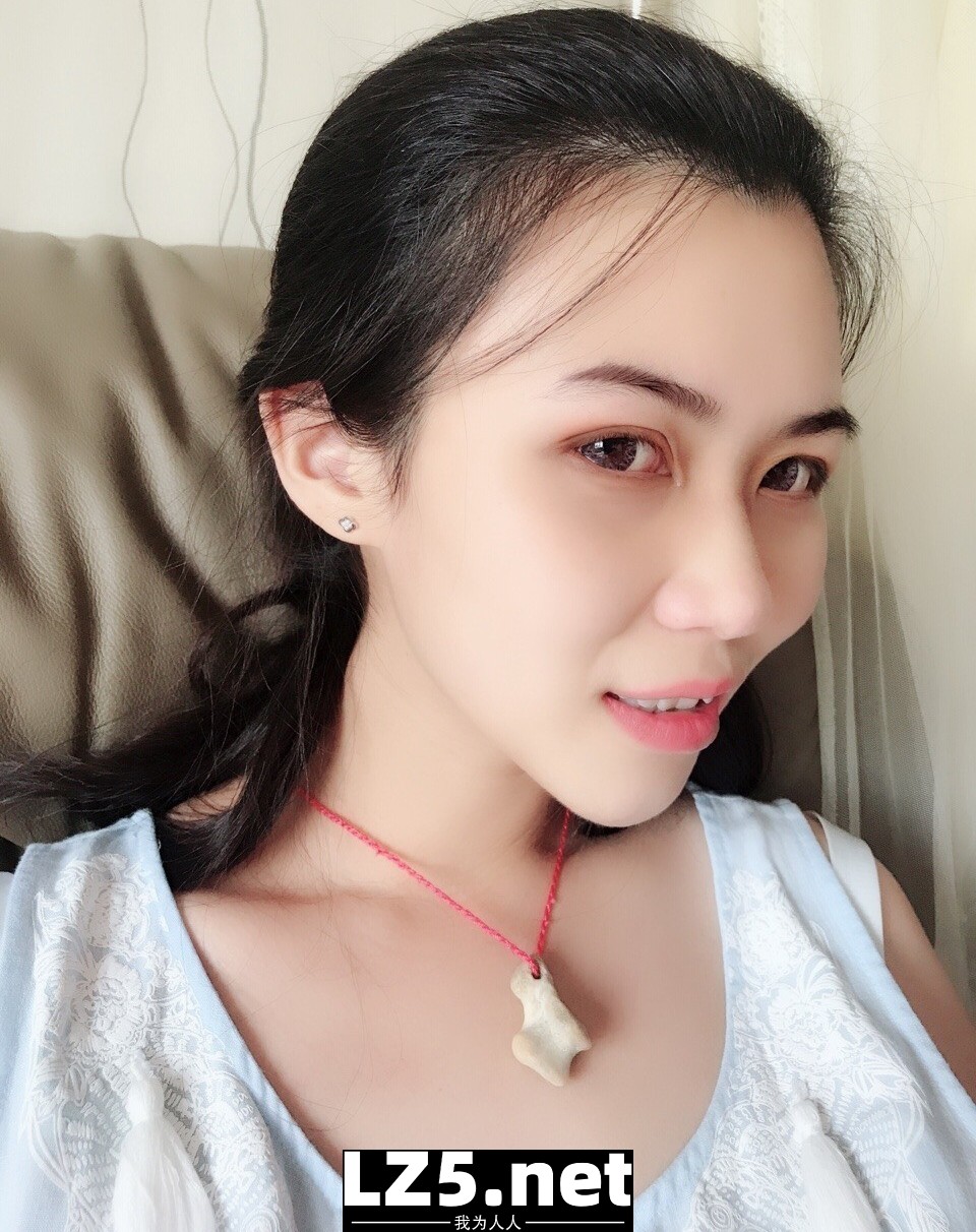 [自拍] 援交女郎  (22P)