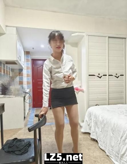 丰臀少妇放纵的一天[24P]