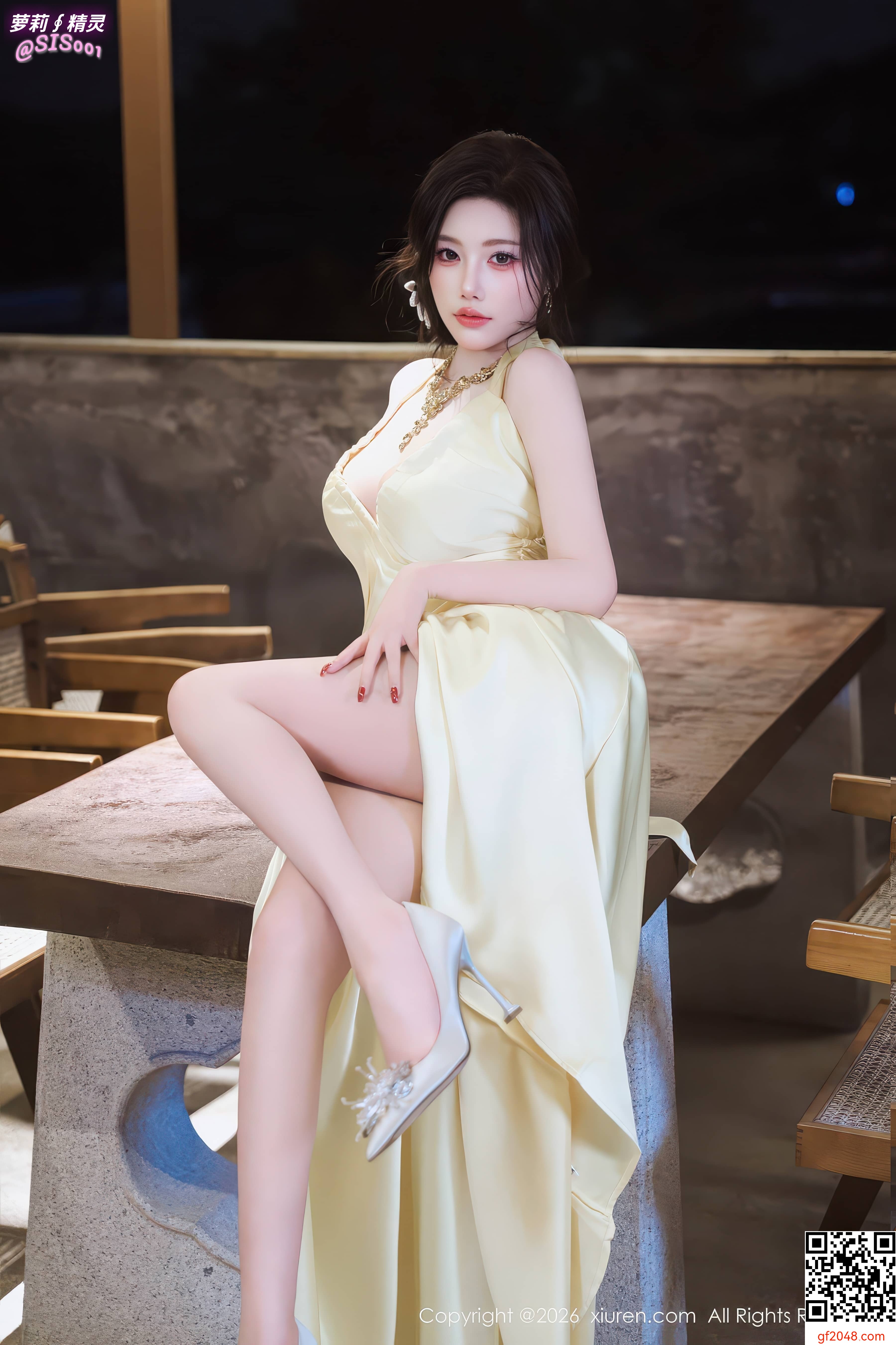 【达人组出品】[XiuRen秀人网] 2026.01.07 No.11206 杨晨晨. 性感黄色连衣裙露白色内衣配白丝吊袜秀美腿诱惑写真 [76P]