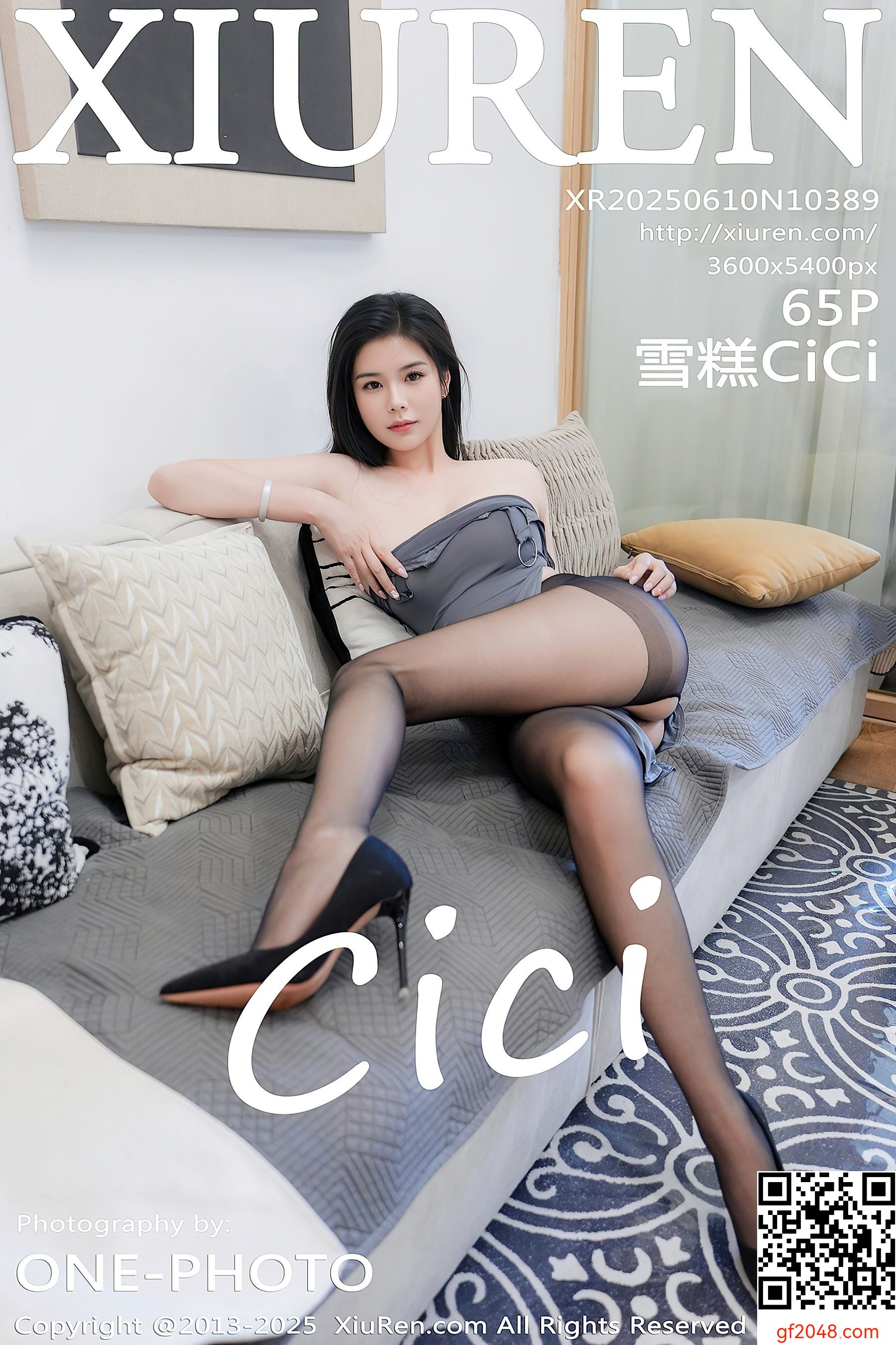 [XiuRen秀人网] No.10389 雪糕CiCi 灰色长裙