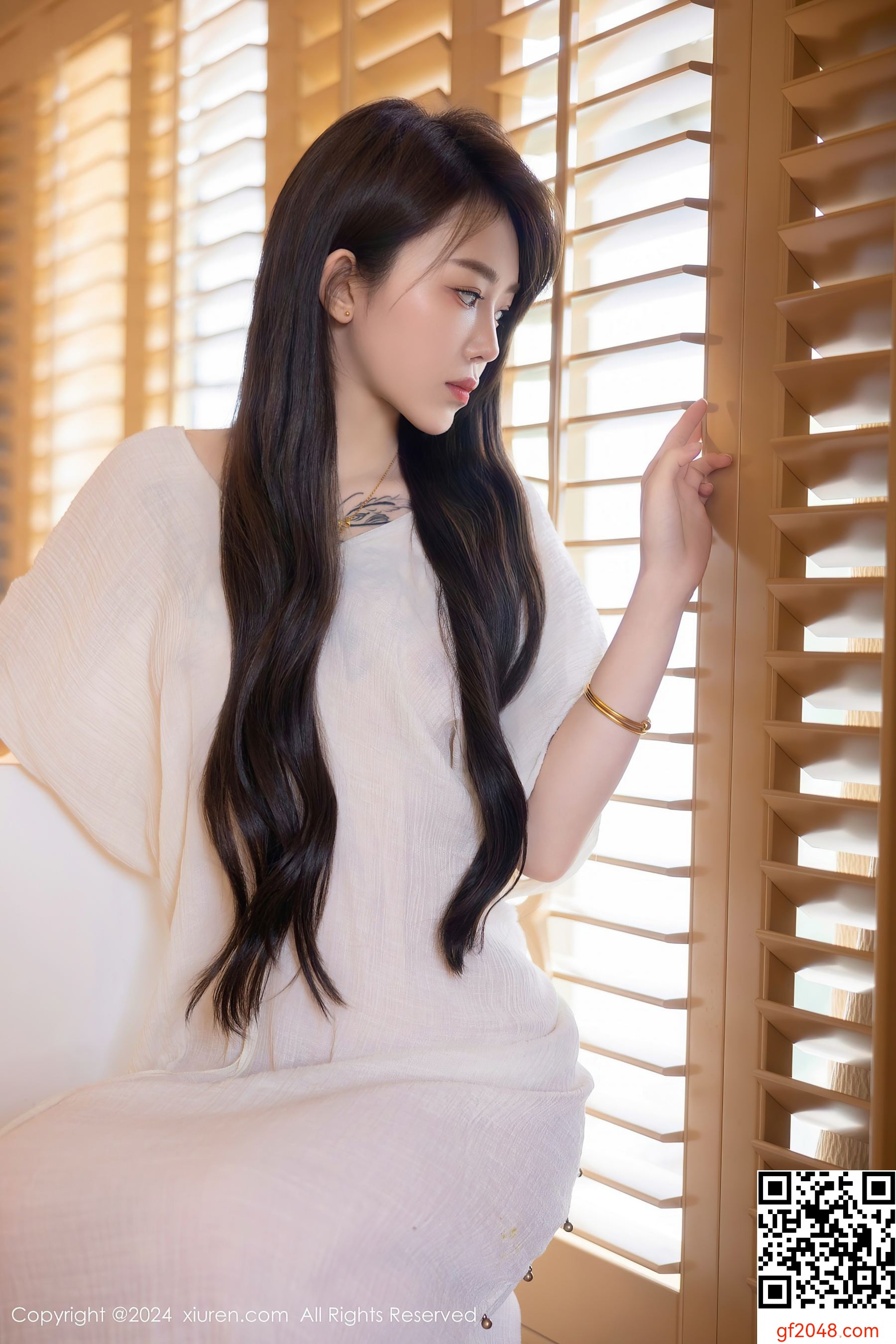 [XiuRen秀人网] No.8842 夏竹 性感美腿
