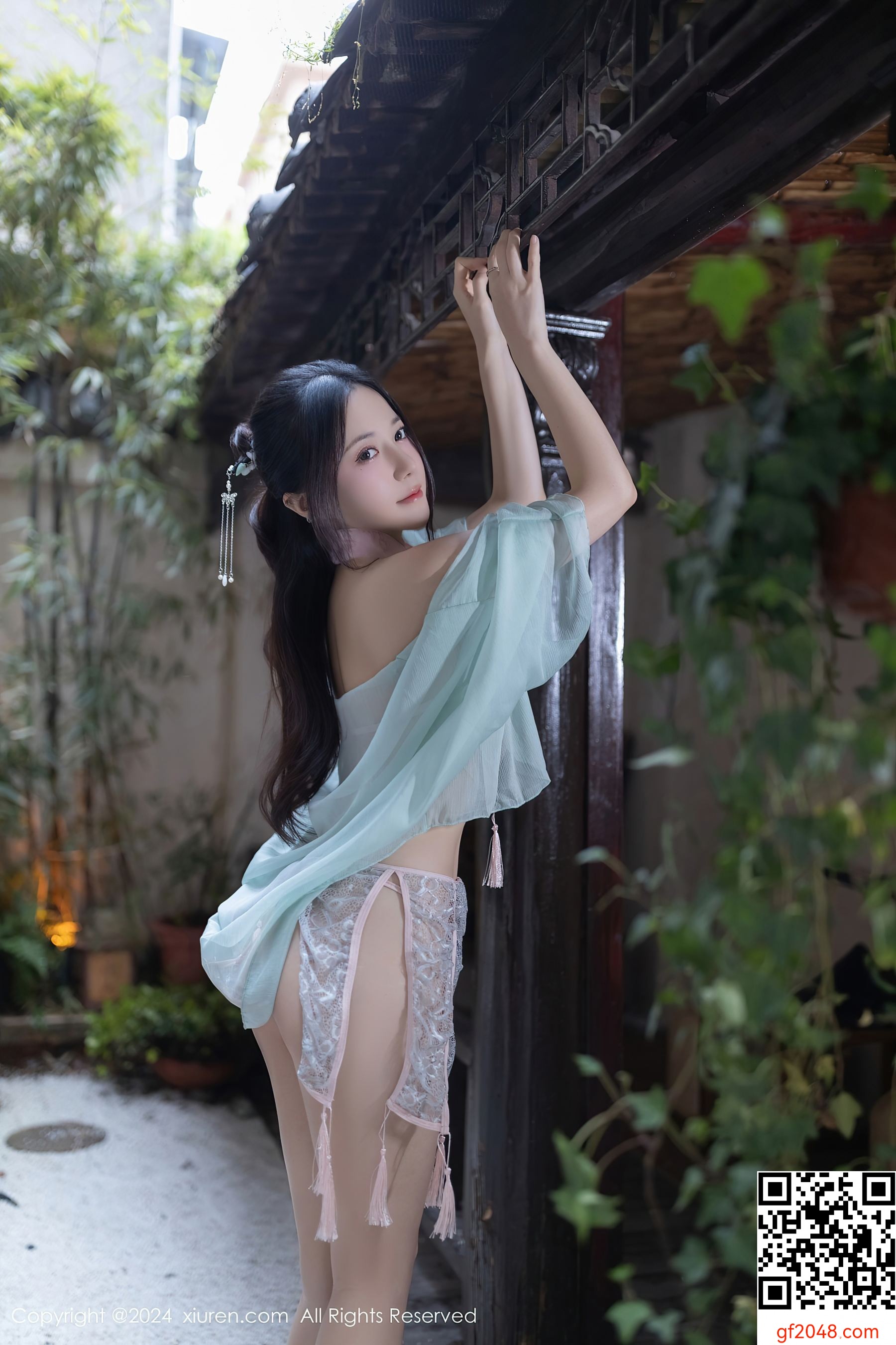 [XiuRen秀人网] No.8428 鱼子酱Fish 美腿性感