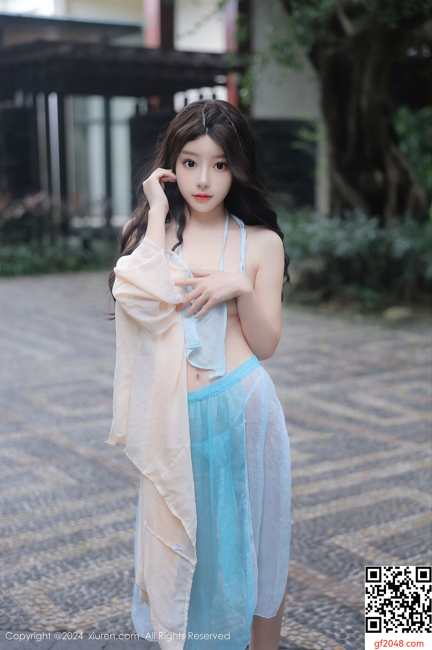 [XiuRen秀人网] No.8168 桃妖夭 妩媚美腿