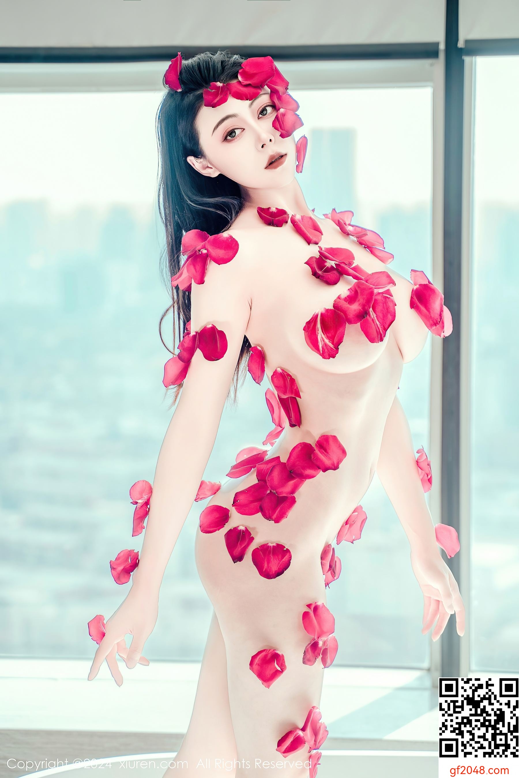 [XiuRen秀人网] No.8175 瑜伽喵 新人美臀