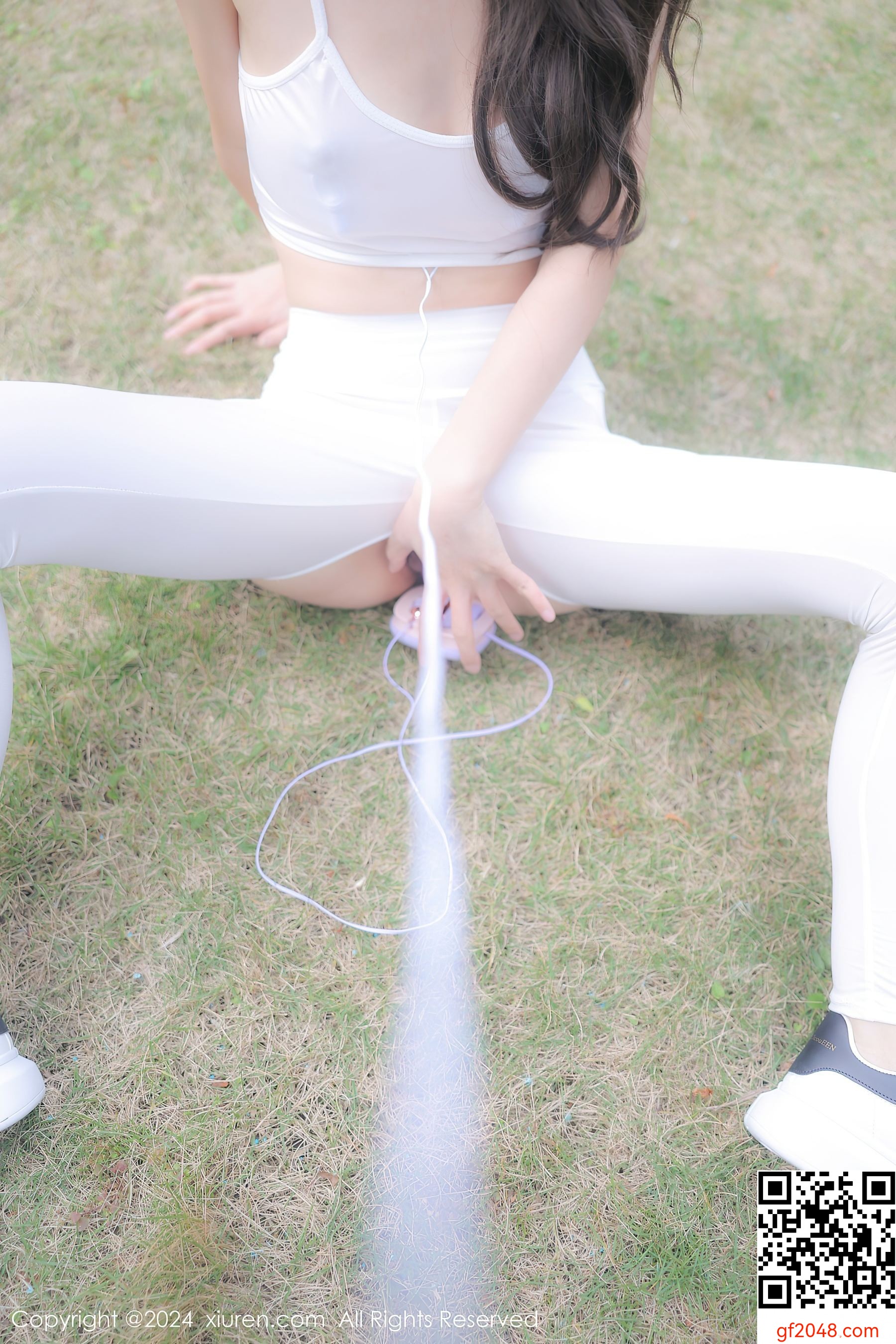 [XiuRen秀人网] No.8132 桃妖夭 新人美腿