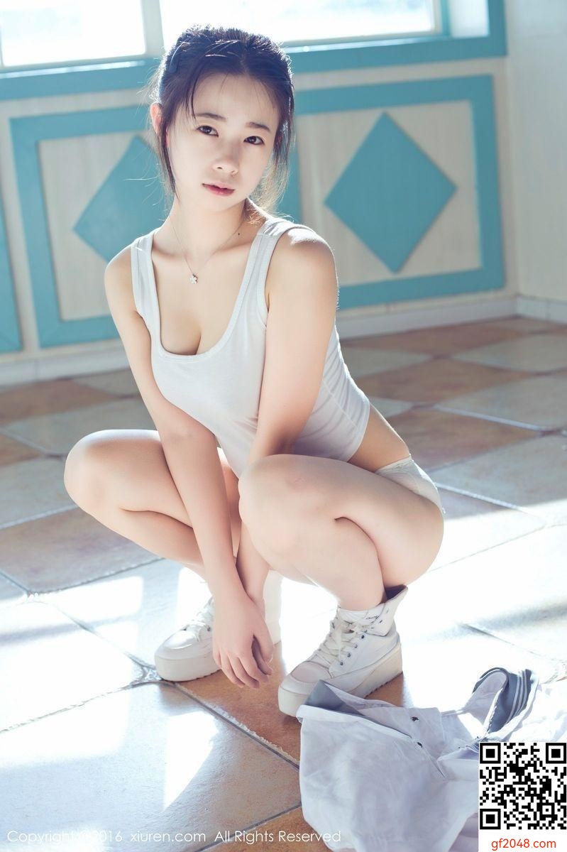 性感嫩模草莓zz青春巨乳日系死庫水少女造型 (72P)