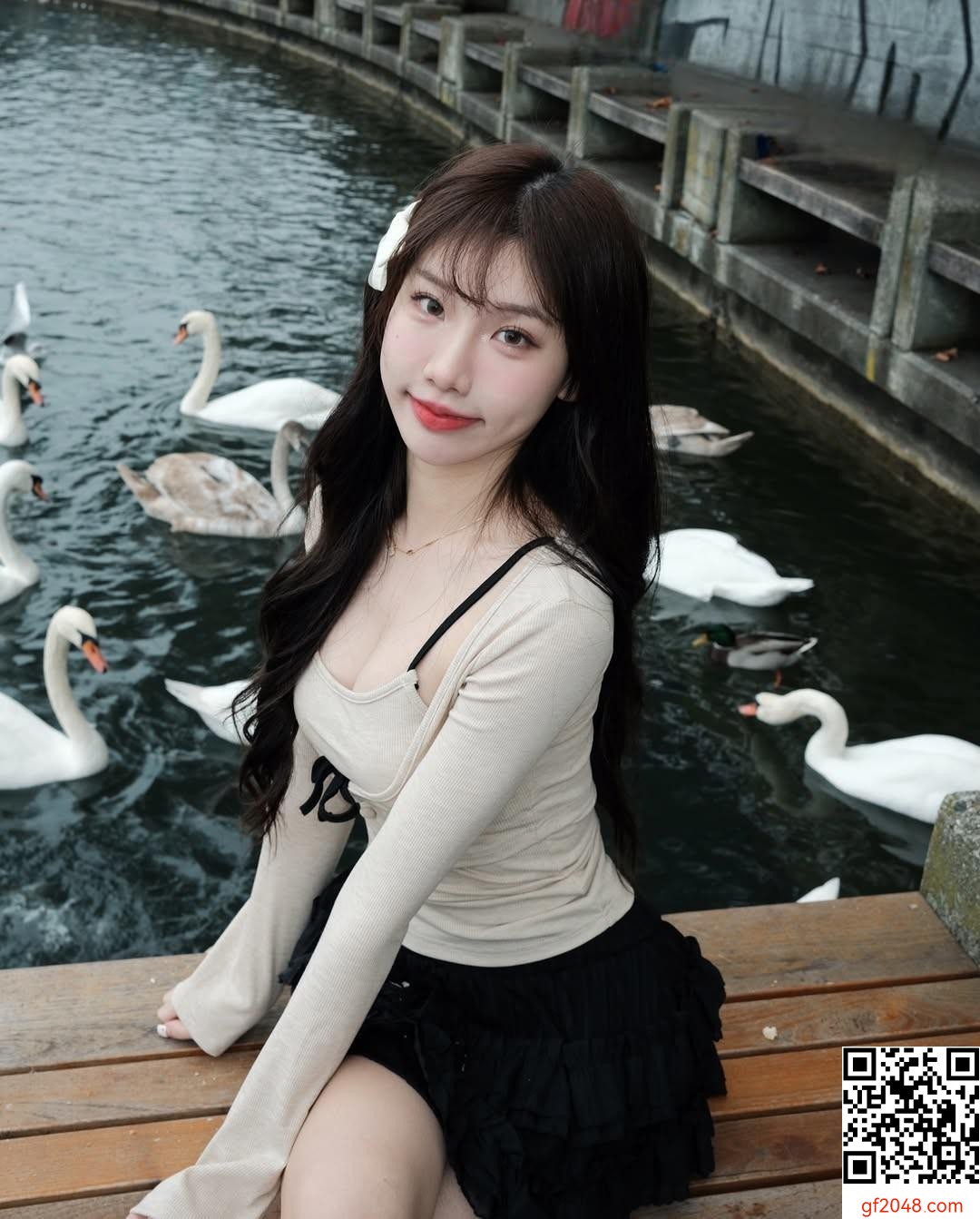 「一暄」白皙美肌好正點 惹人疼愛 (10P)